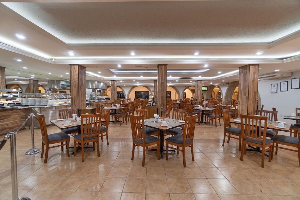 Malibu Hotel